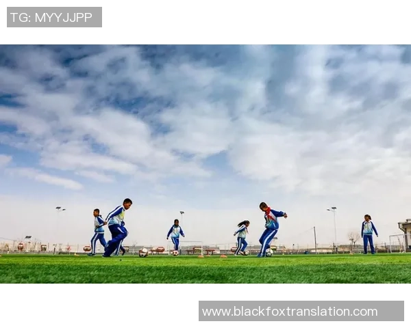 脚踏草地追梦路没有鞋的足球明星如何逆风翻盘成就辉煌人生 脚踏草地追梦路没有鞋的足球明星如何逆风翻盘成就辉煌人生