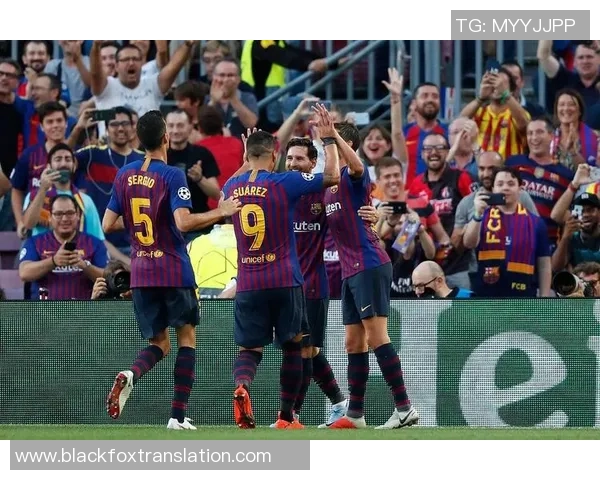 足球明星惊艳全场直接滑行半场展现超凡技艺引发球迷热议 足球明星惊艳全场直接滑行半场展现超凡技艺引发球迷热议